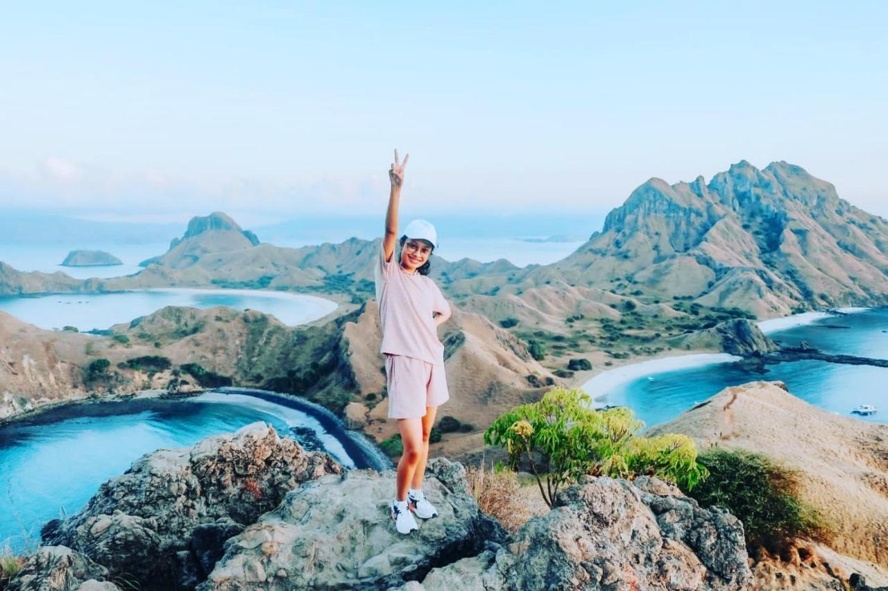 Komodoku One Love Homestay And Tour Labuan Bajo Bagian luar foto