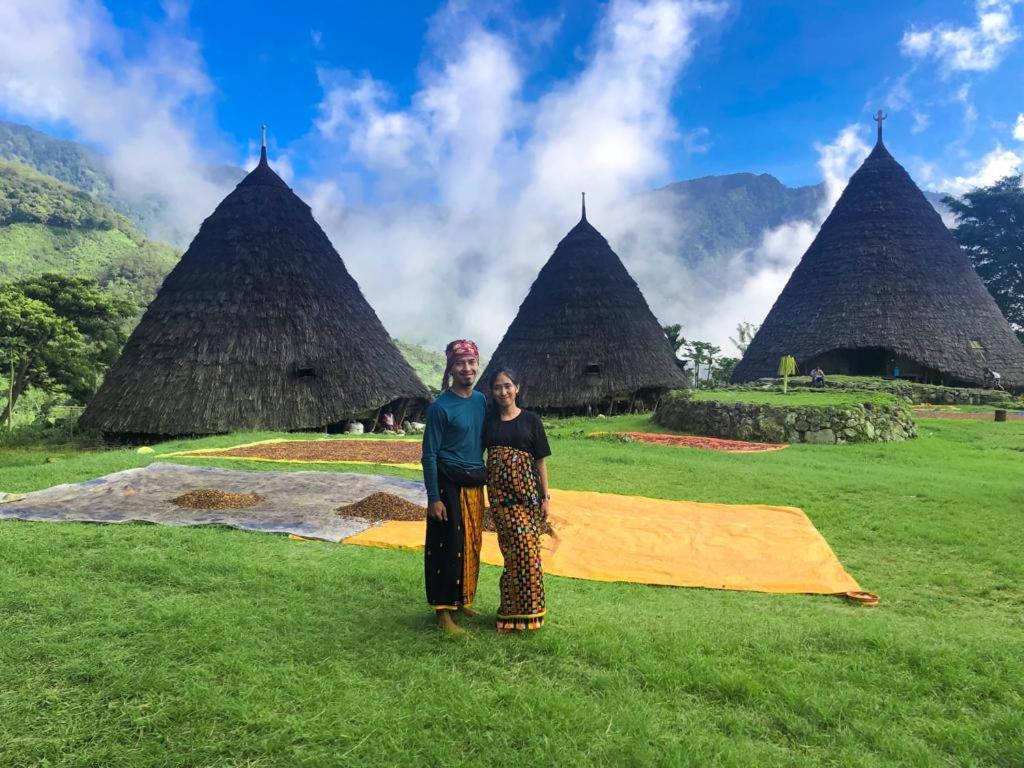 Komodoku One Love Homestay And Tour Labuan Bajo Bagian luar foto