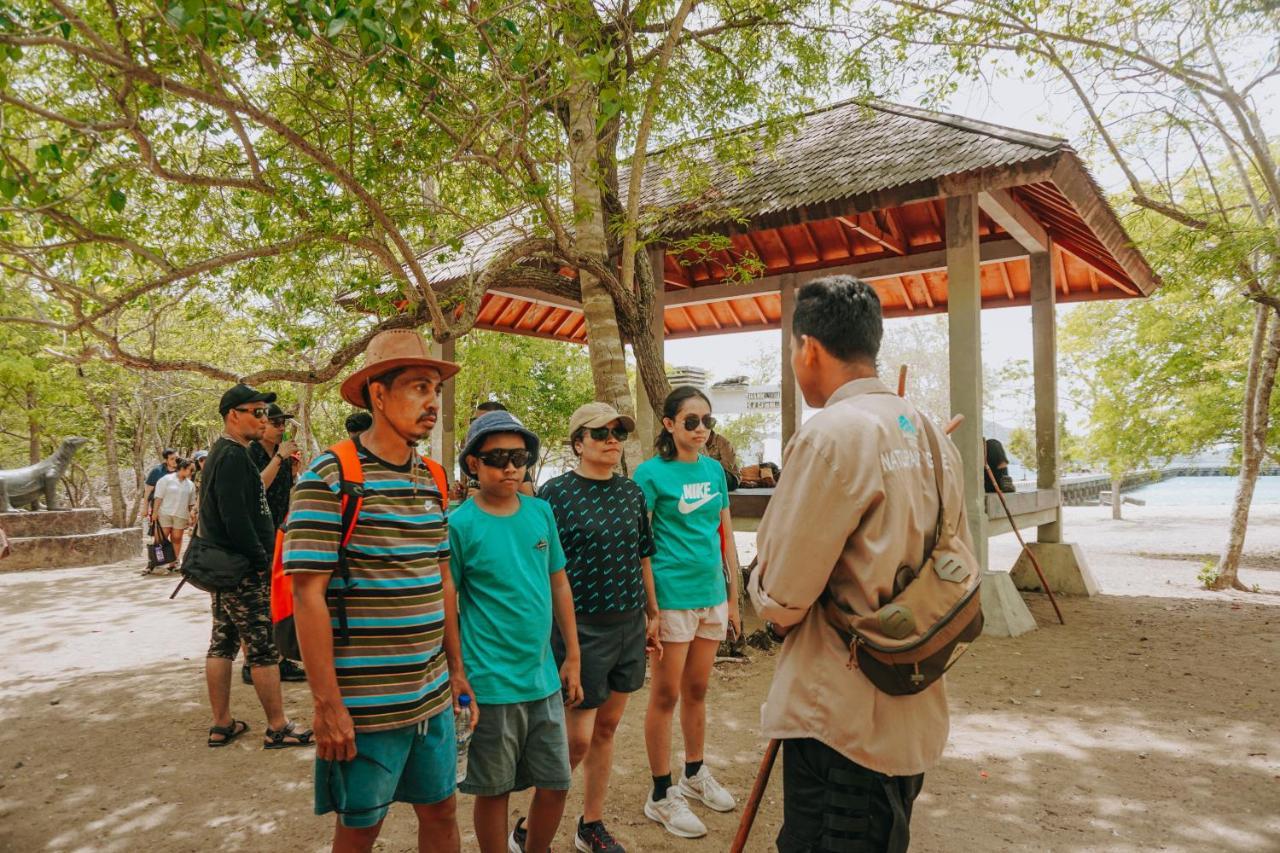 Komodoku One Love Homestay And Tour Labuan Bajo Bagian luar foto