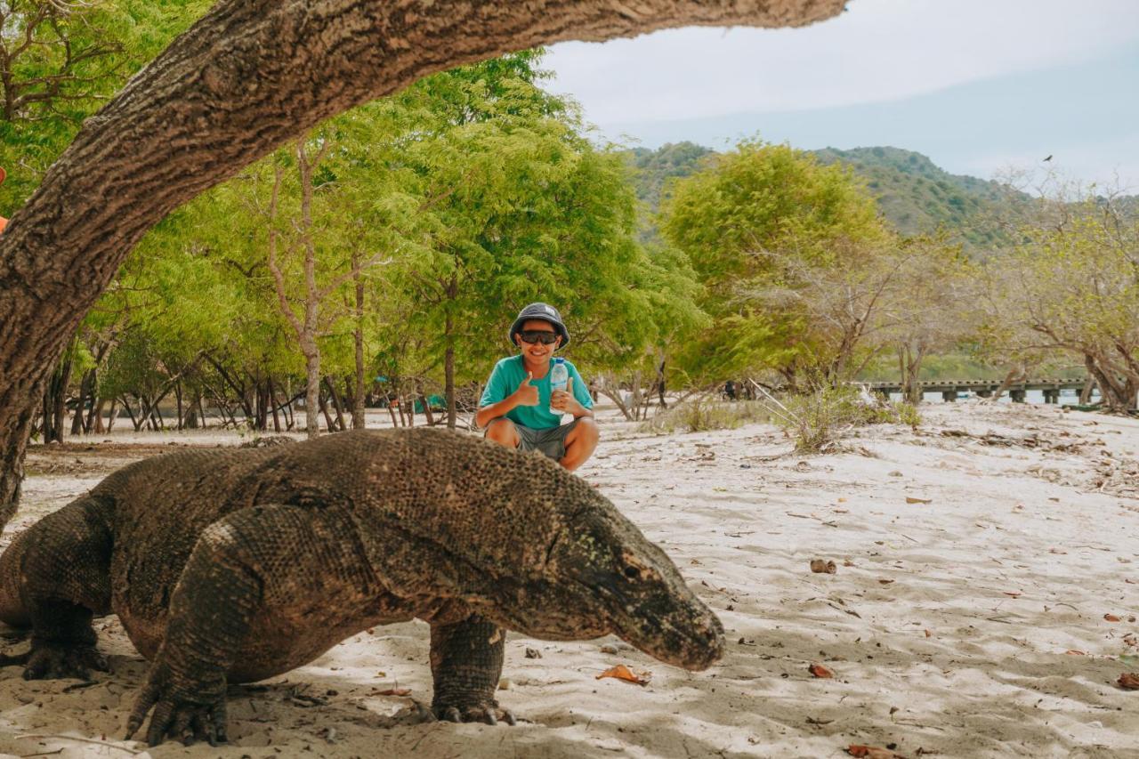 Komodoku One Love Homestay And Tour Labuan Bajo Bagian luar foto